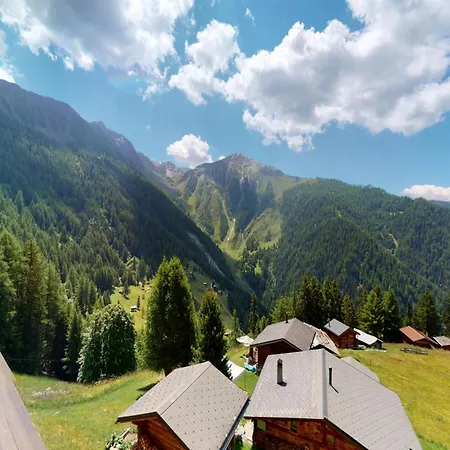 Ski-in Ski-out Prarion Slopes