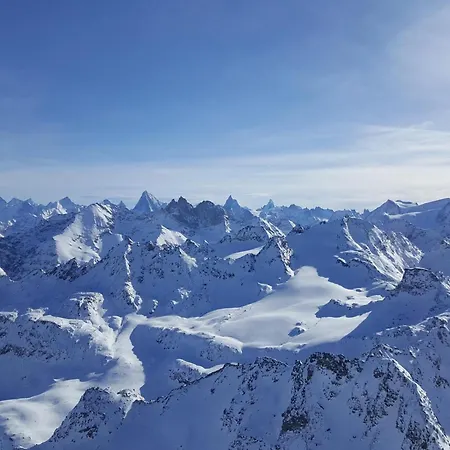 Ski-in Ski-out Prarion Slopes Daire Nendaz