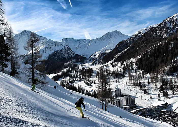 Ski-in Ski-out Prarion Slopes 公寓 *