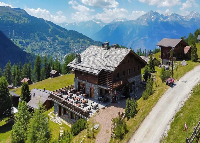 Ski-in Ski-out Prarion Slopes *